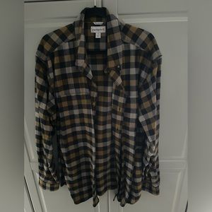 Carhartt button down shirts Relaxed fit, Size XL